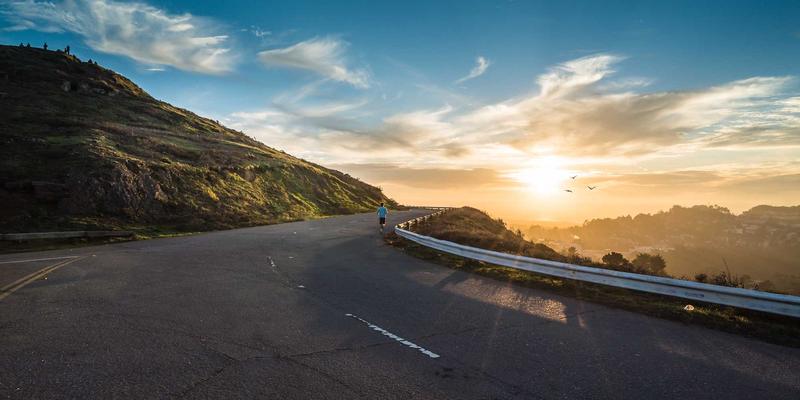 化工产品如何重塑美妆未来：聚焦合成香料与活性成分市场，解析东营云阳化学品供应新机遇